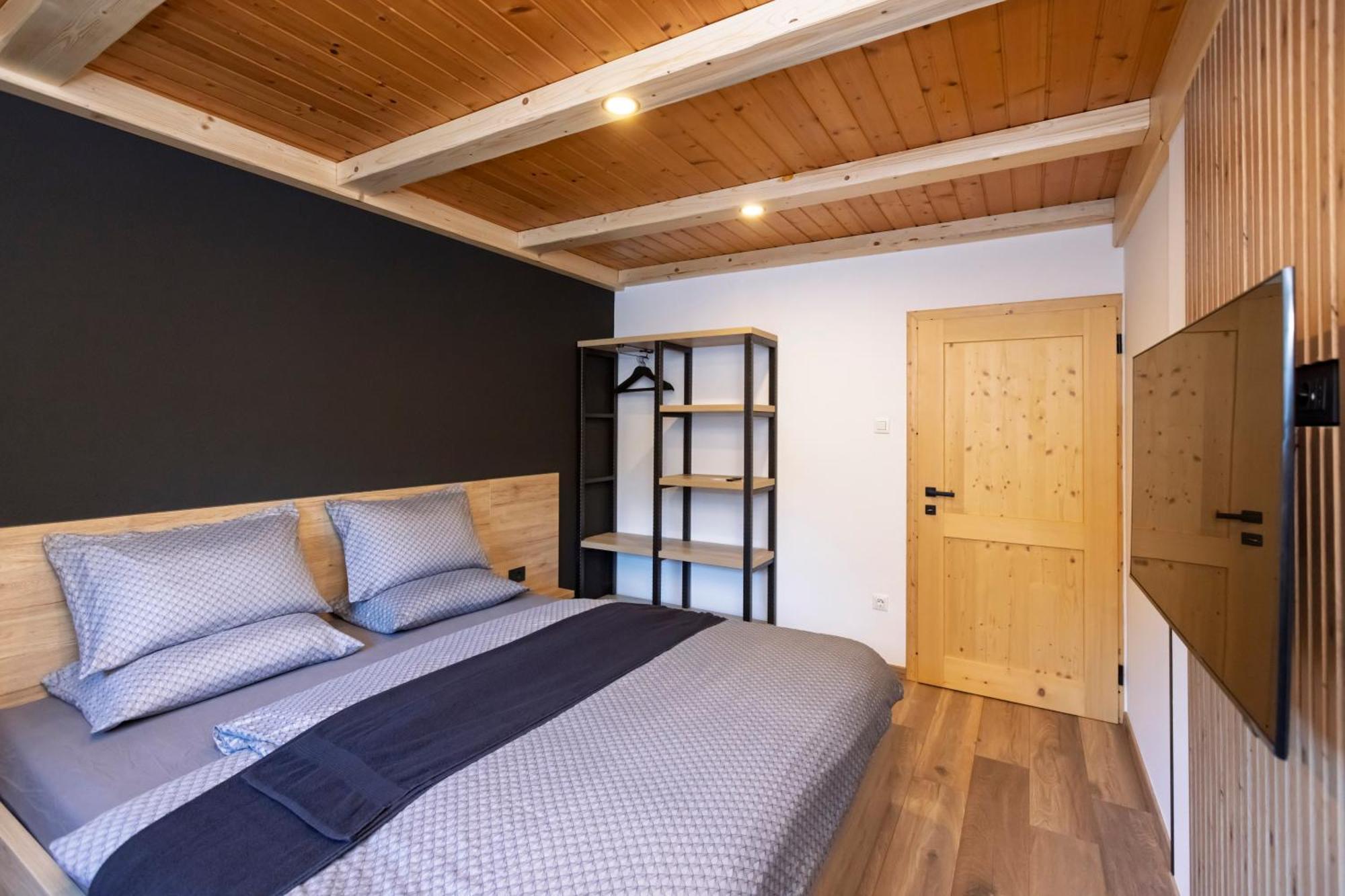 Apartments Alp Bohinji-tó Szoba fotó